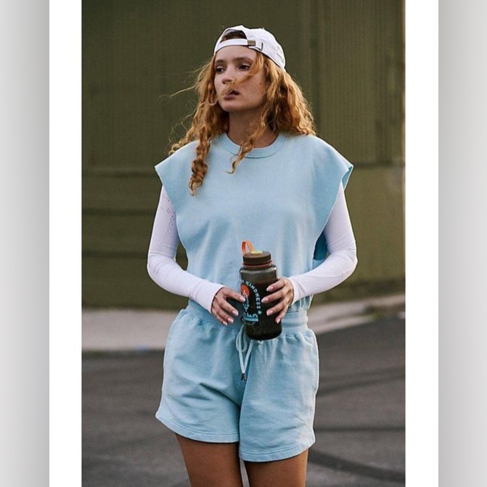 🌸Free People Throw And Go Shortsie Romper